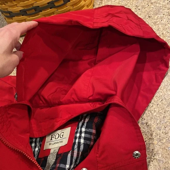 NWT FOG by London Fog Red Jacket Removable Hood Large FLAWS - Picture 15 of 15
